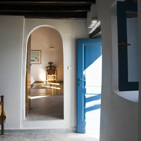Apartman τhe White